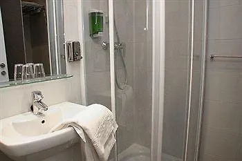 Garate Guest house *